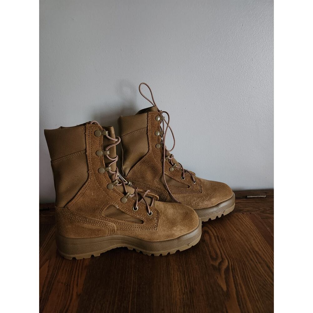 Belleville FC390 Women's Hot Weather Tan Combat Boots Sz 6.5  Vibram Soles NWT